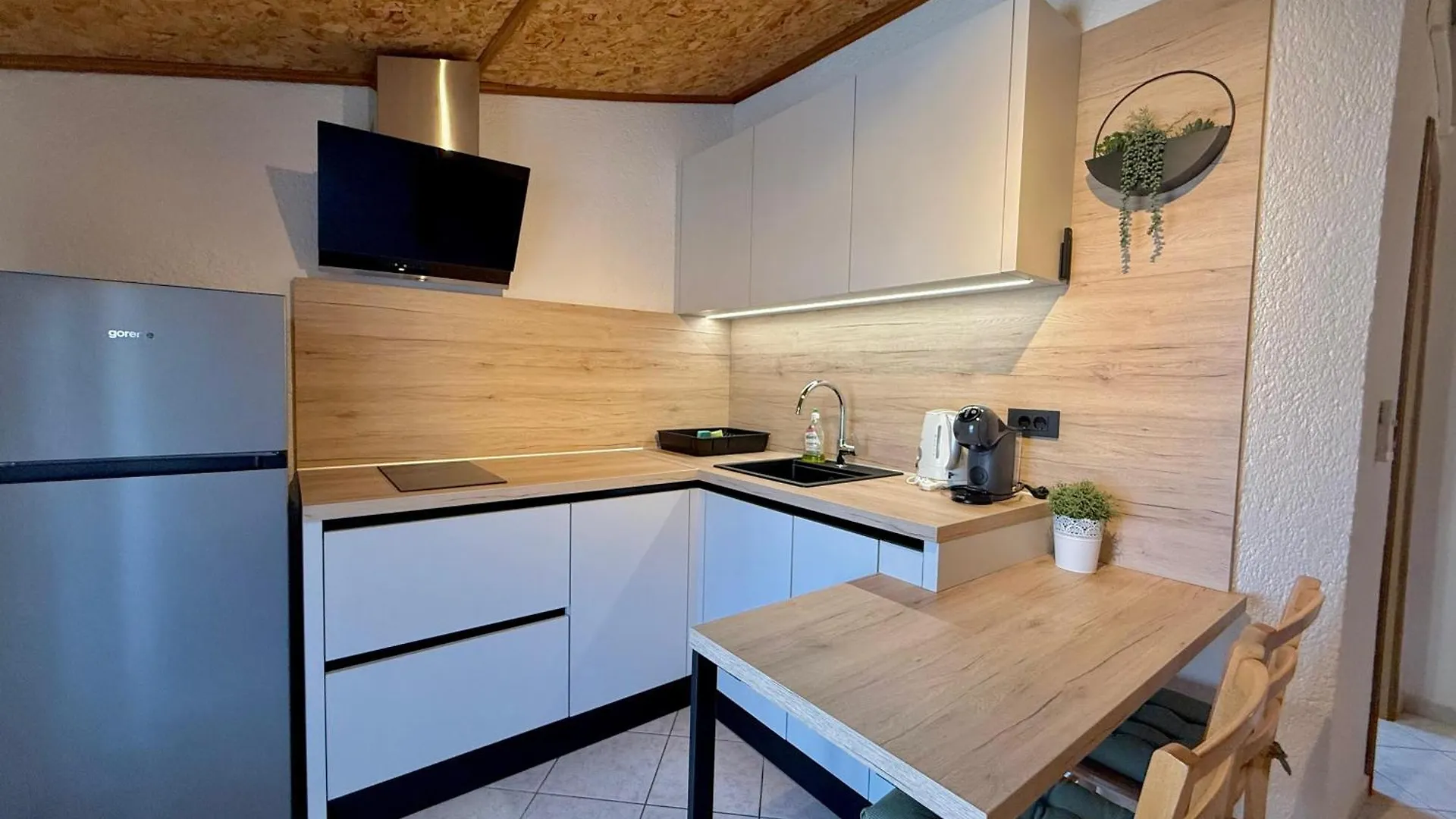 Apartments Vidovic Funtana 0*,  Croatia